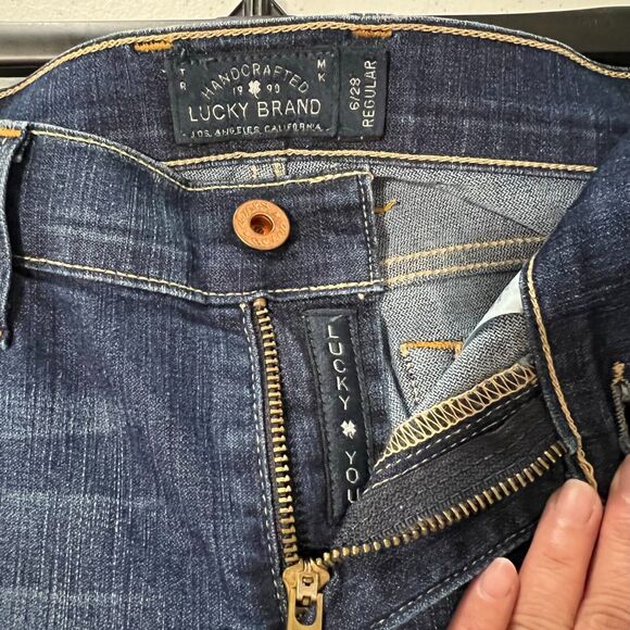 LUCKY BRAND Women's Sofia Straight Denim Jeans Size 6 / 28 Regular Mid Rise - Picture 9 of 13